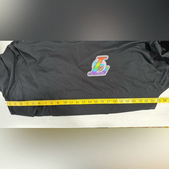 Los Angeles Lakers Pride Shirt Long Sleeve XL Pride Night Black Ring Spun Cotton - Picture 4 of 6
